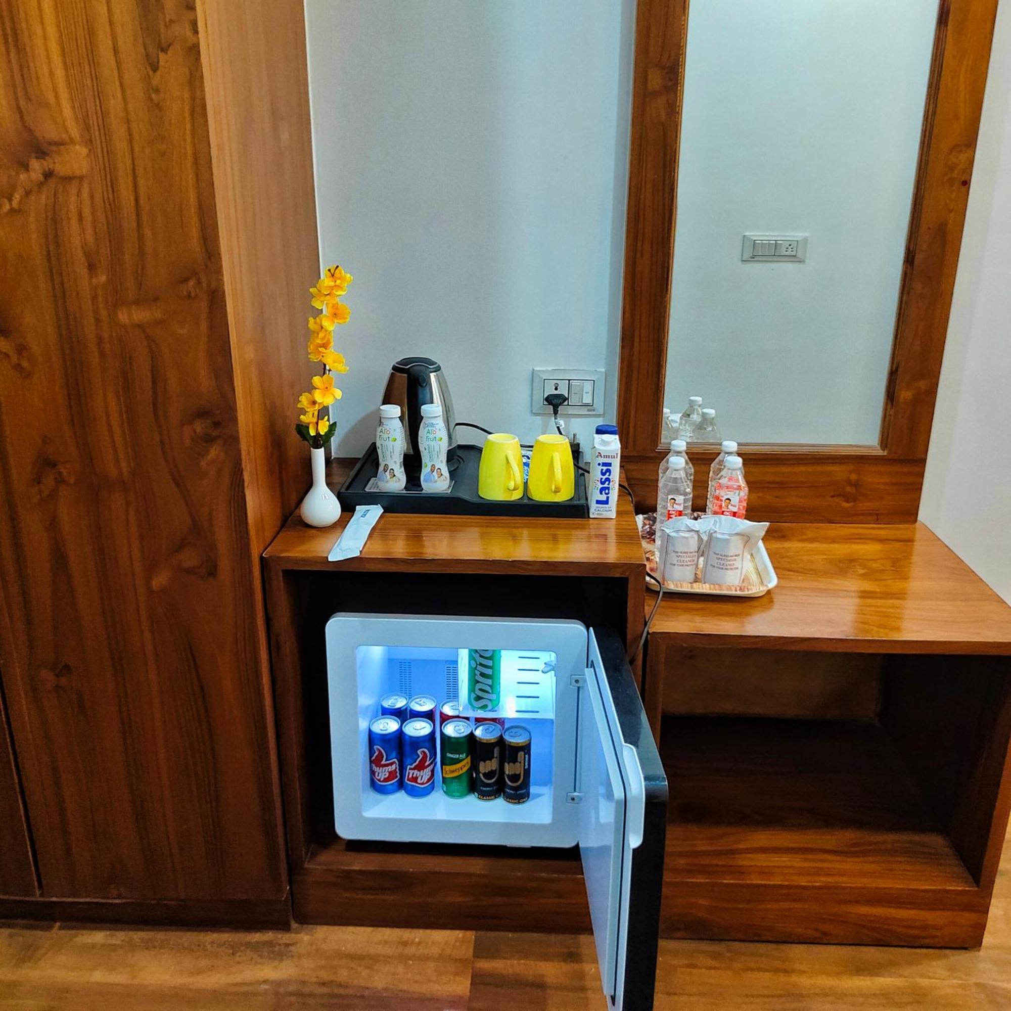 Hotel Taste Of India アーグラ エクステリア 写真
